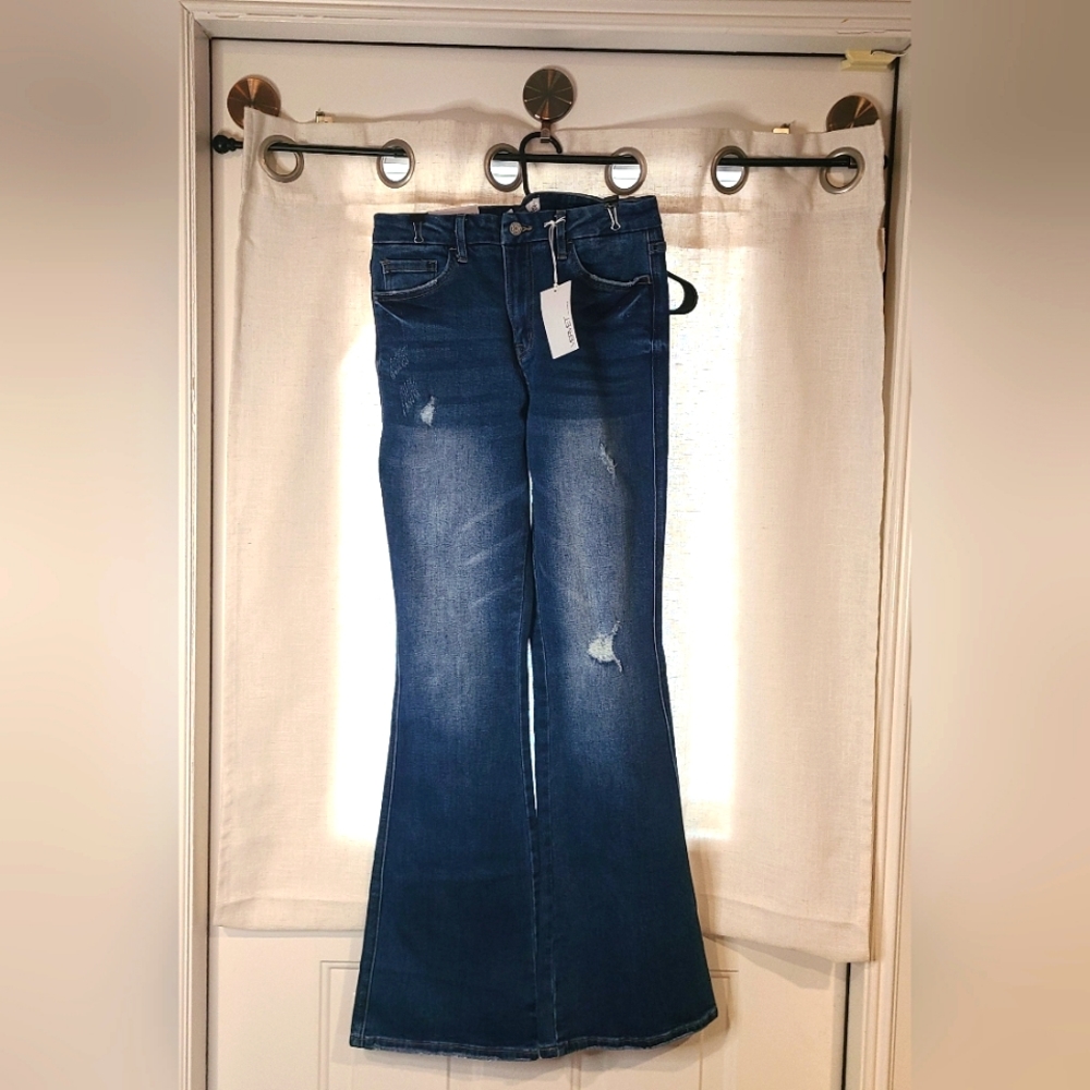Vervet Denim Jeans, (style is BELLA)